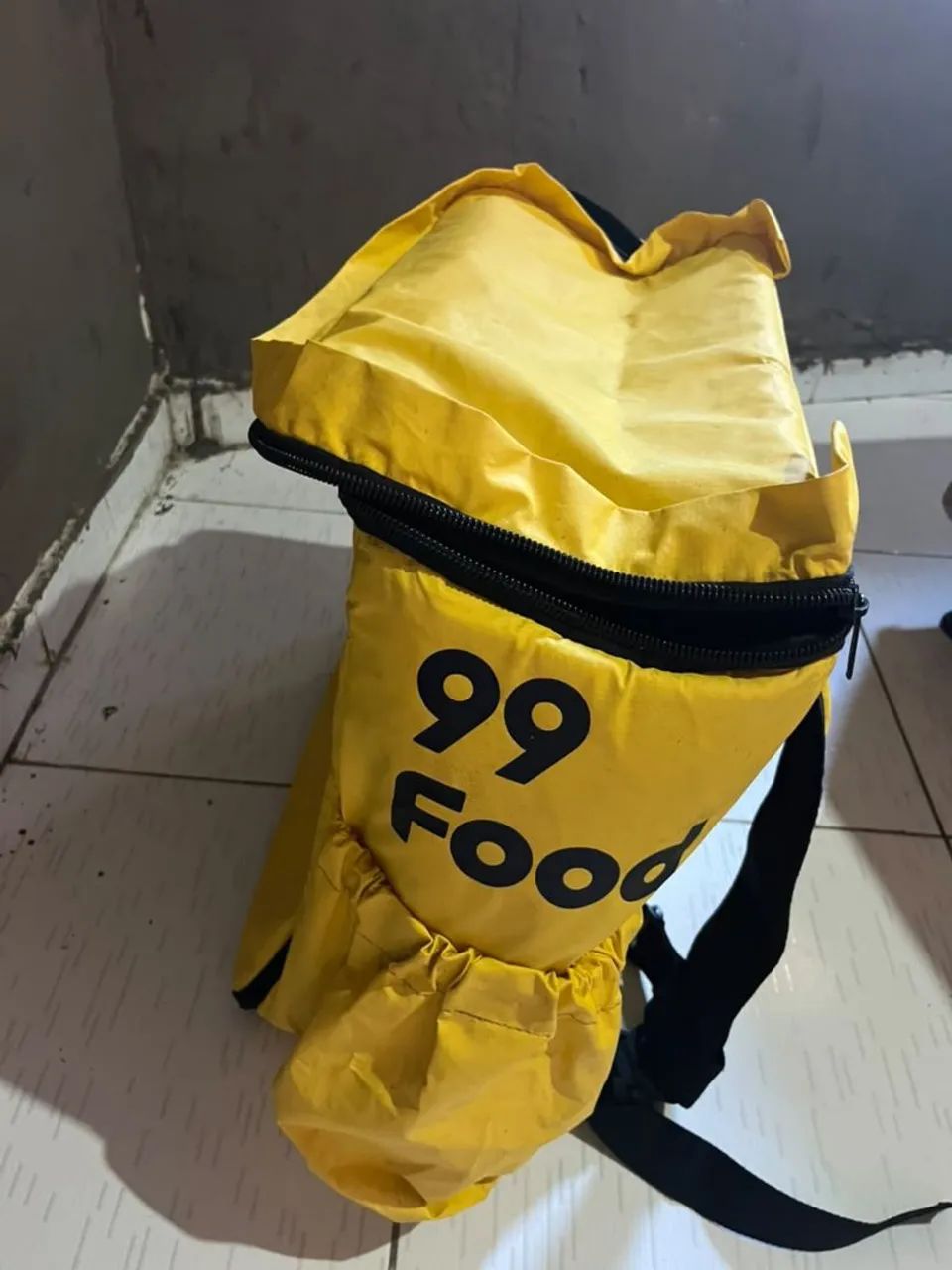 Mochila da 99 Nova zerada R$ 150 - Foto 4