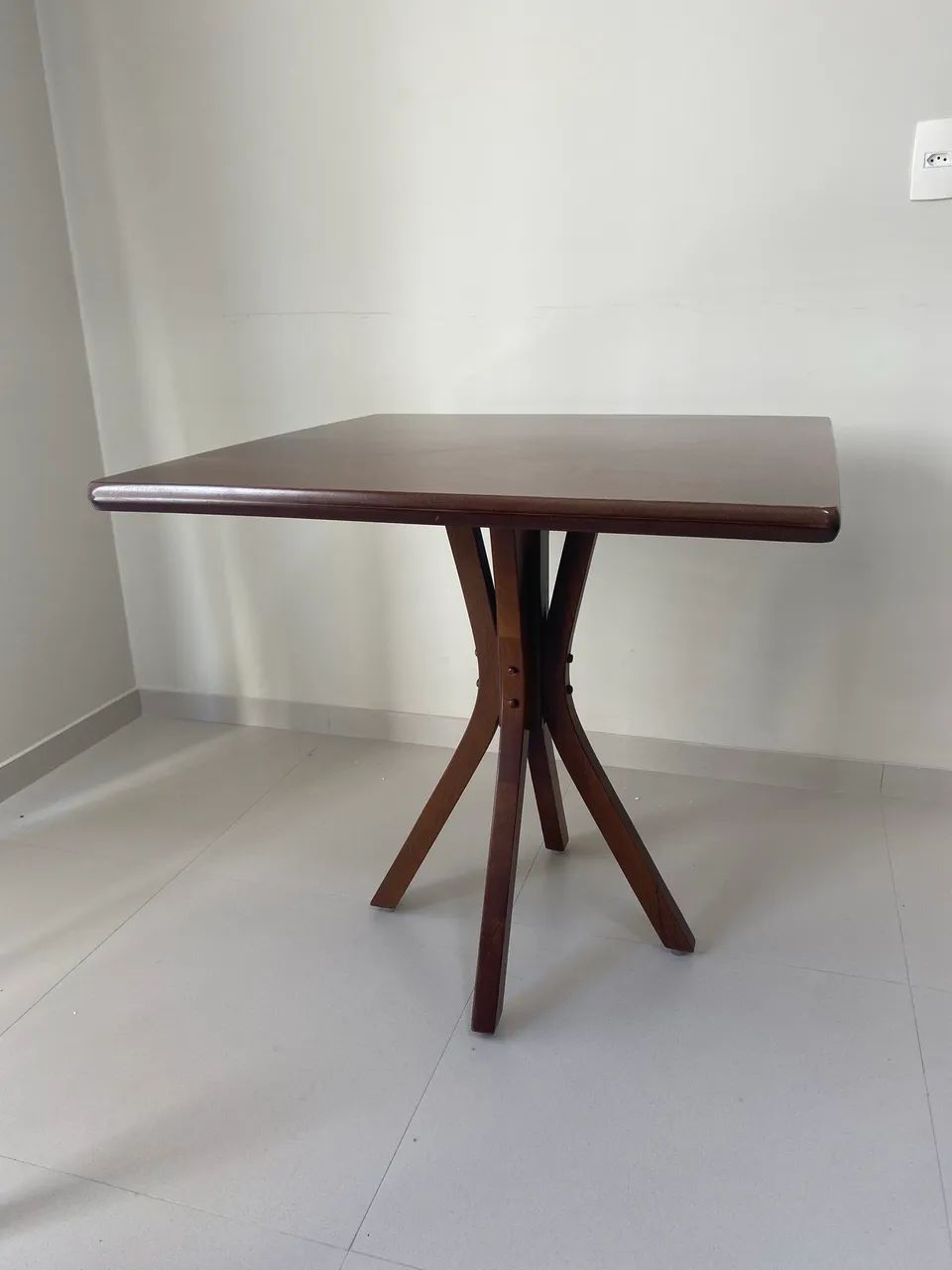 Mesa 4 lugares testaurante, salão de festas - Foto 3