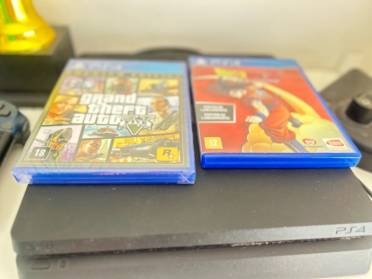 PS4 + controle + 2 jogos  - Foto 3