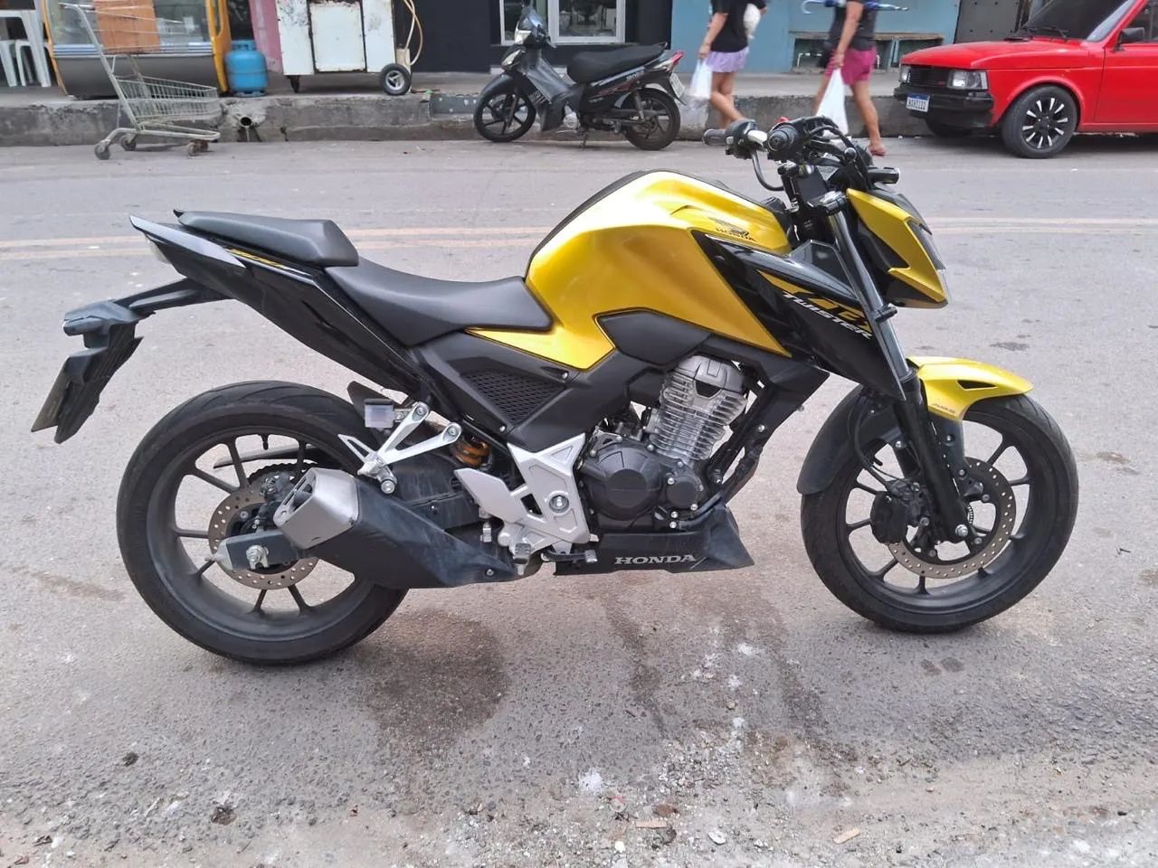 Vendo Cb 300  - Foto 3