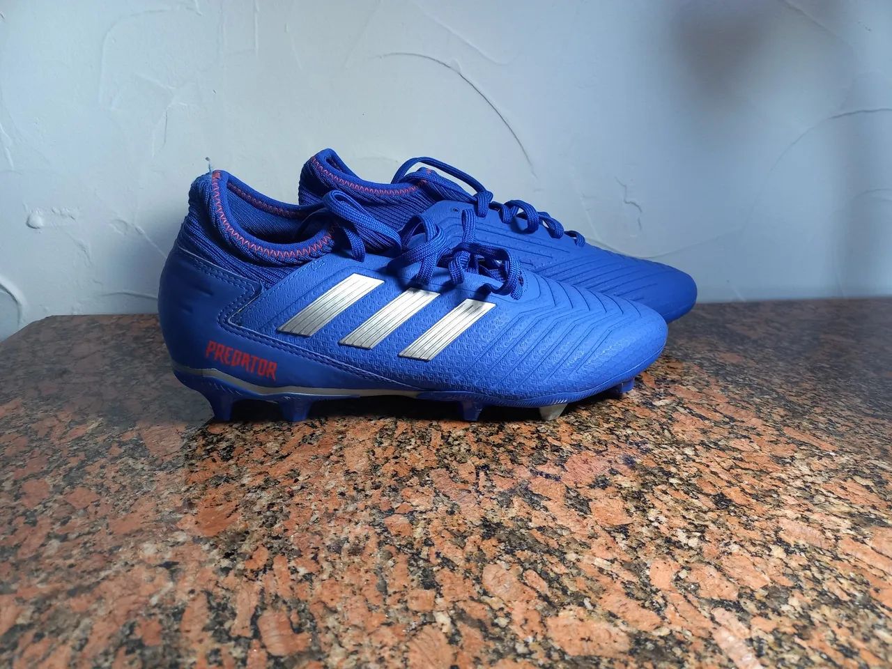 Chuteira Adidas Predator 