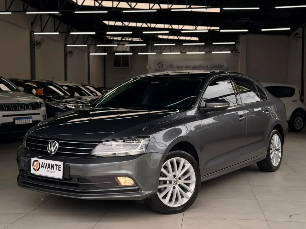 Volkswagen Jetta JETTA Comfortline 1.4 TSI 16V 4p Aut. 2017