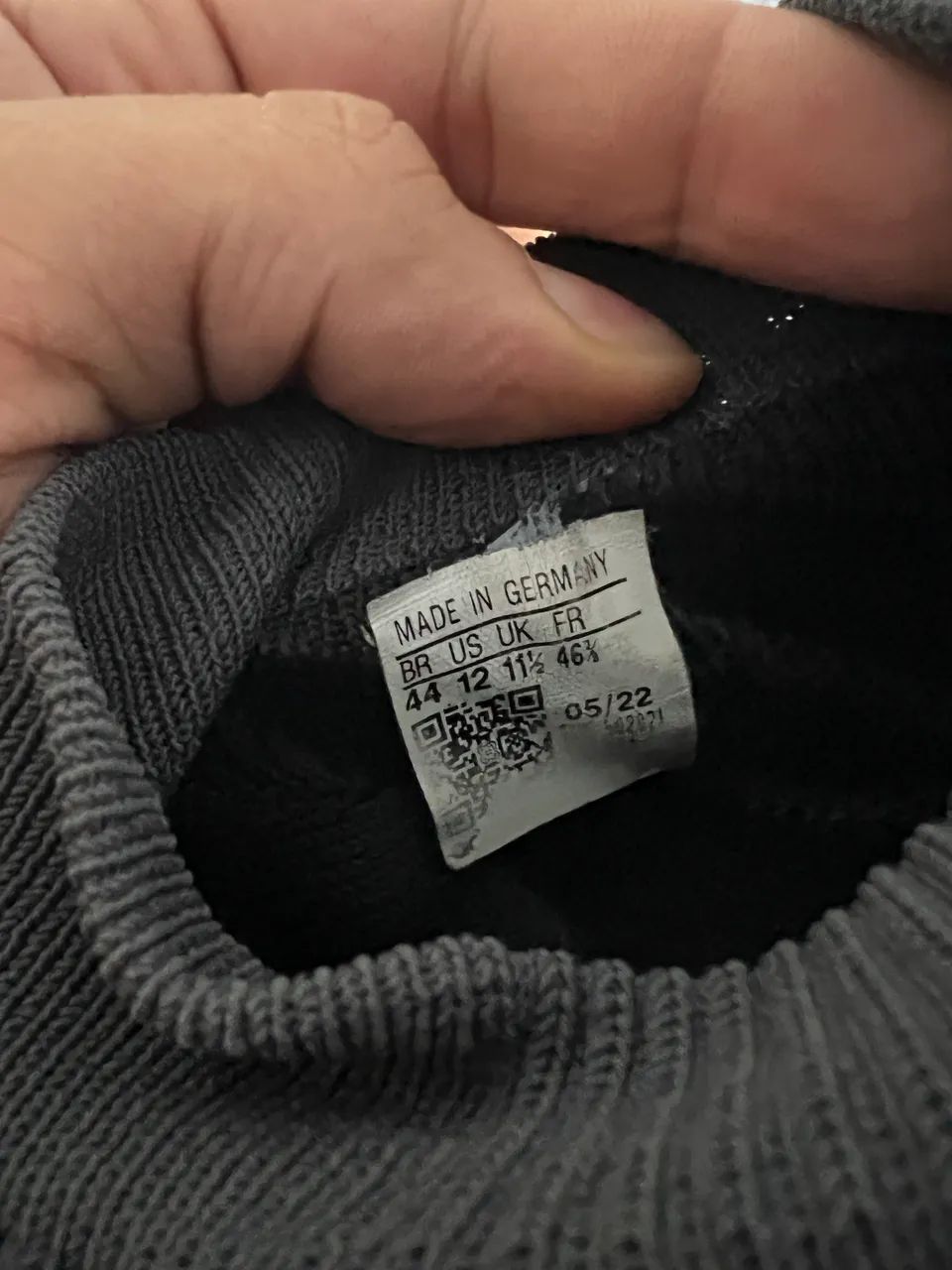 Tênis Yeezy 450 Preto Original com Caixa - BR44 - Foto 5