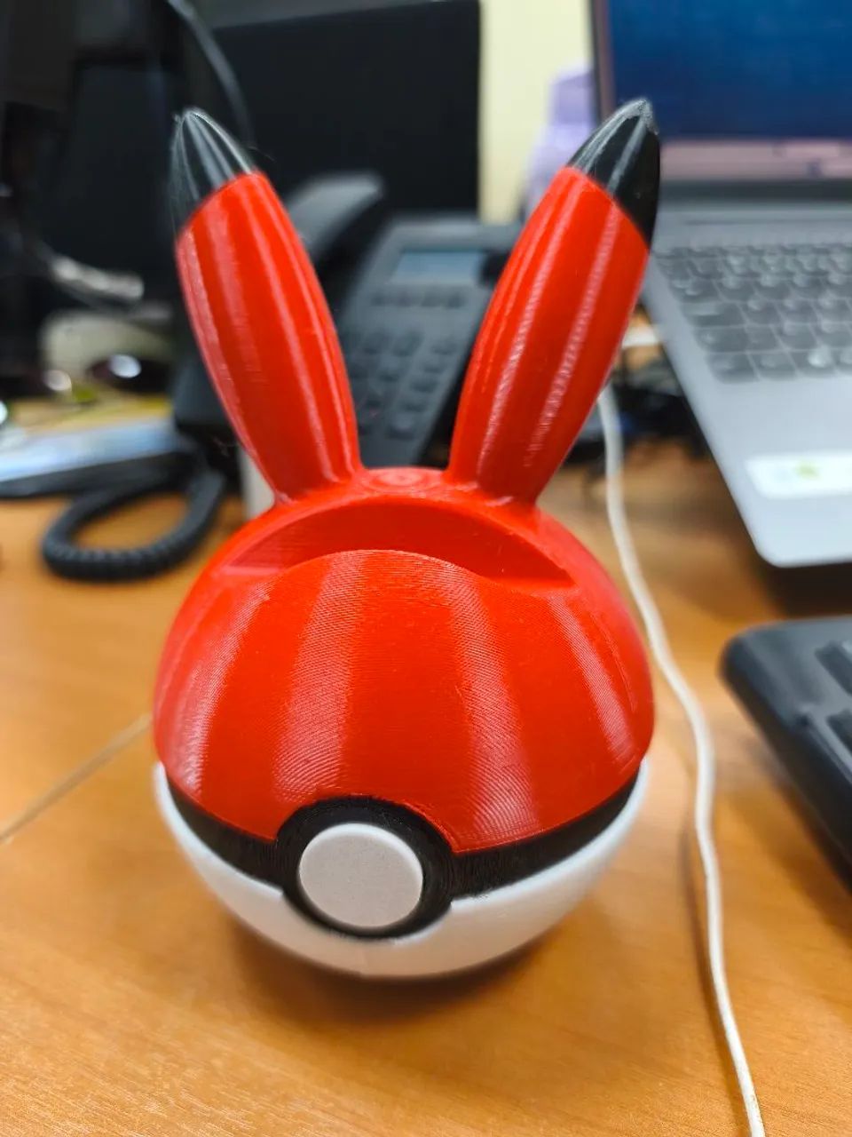 Última Unidade - Suporte de Celular Pokéball Edition
