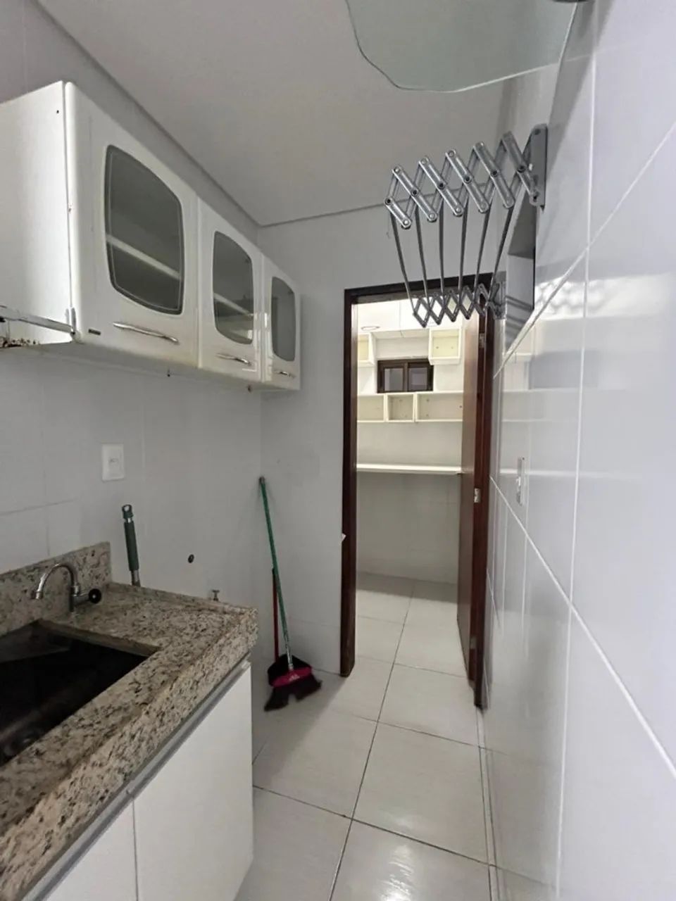 Alugo apartamento no Bessa 2 Quartos sendo 1 Suite - Foto 3