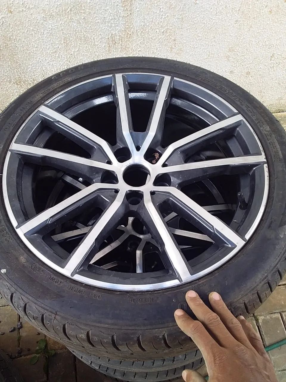 Conjunto de rodas bmw aro de 18+ 2 pneus zero  - Foto 3