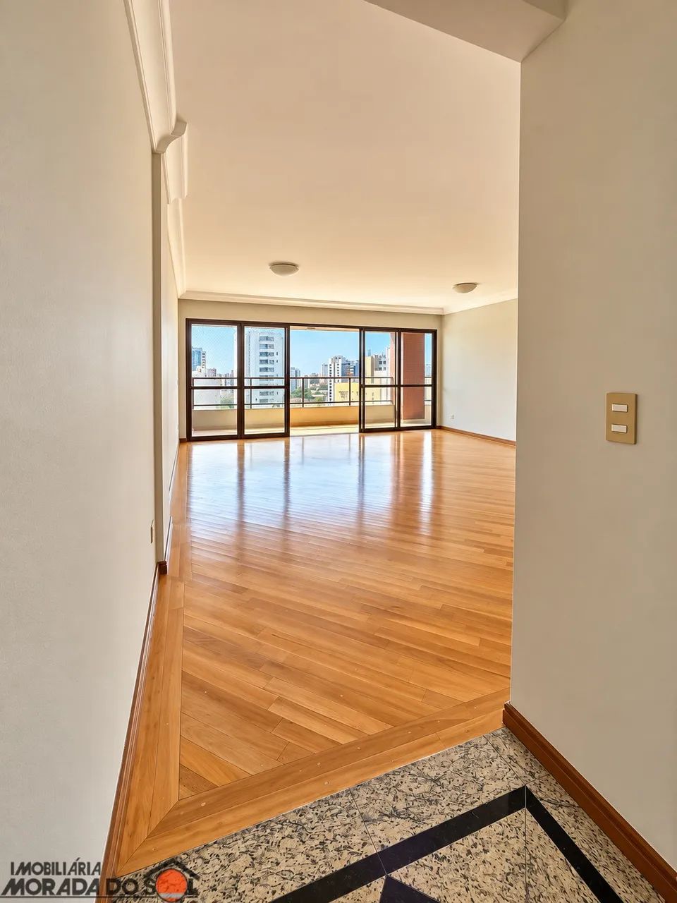 ESPAÇO, ELEGÂNCIA E UMA LOCALIZAÇÃO QUE FAZ A DIFERENÇA EDIFÍCIO ALDO LIPPI | MARINGÁ no b - Foto 3