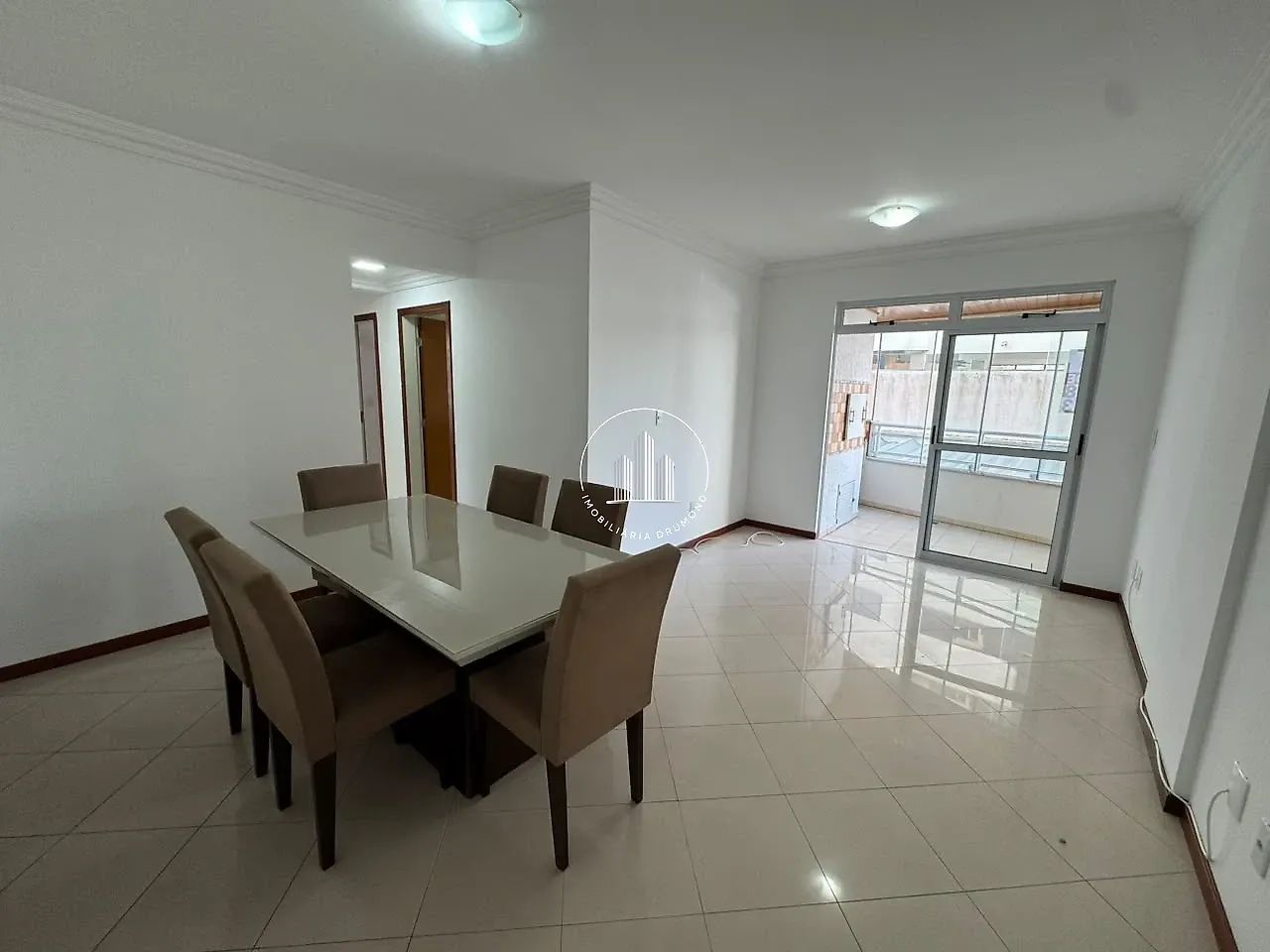Apartamento 3 Quartos com 1 Suíte - Estreito - PLC