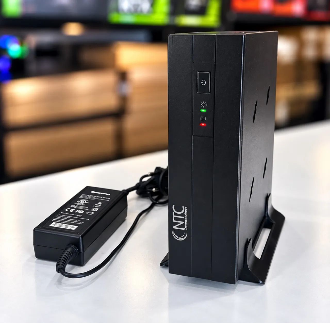 Mini PC em estado de novo com garantia