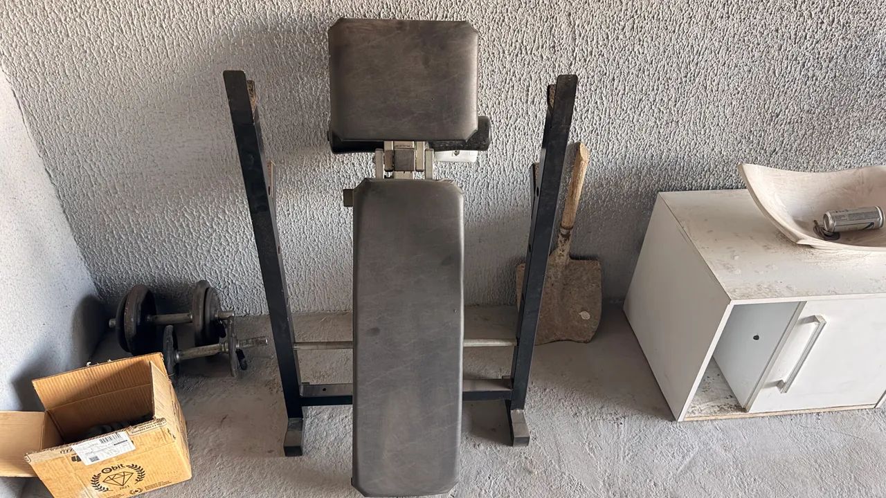 Kit Musculação com Banco, Barras, Halteres e Anilhas 80kg - Usado