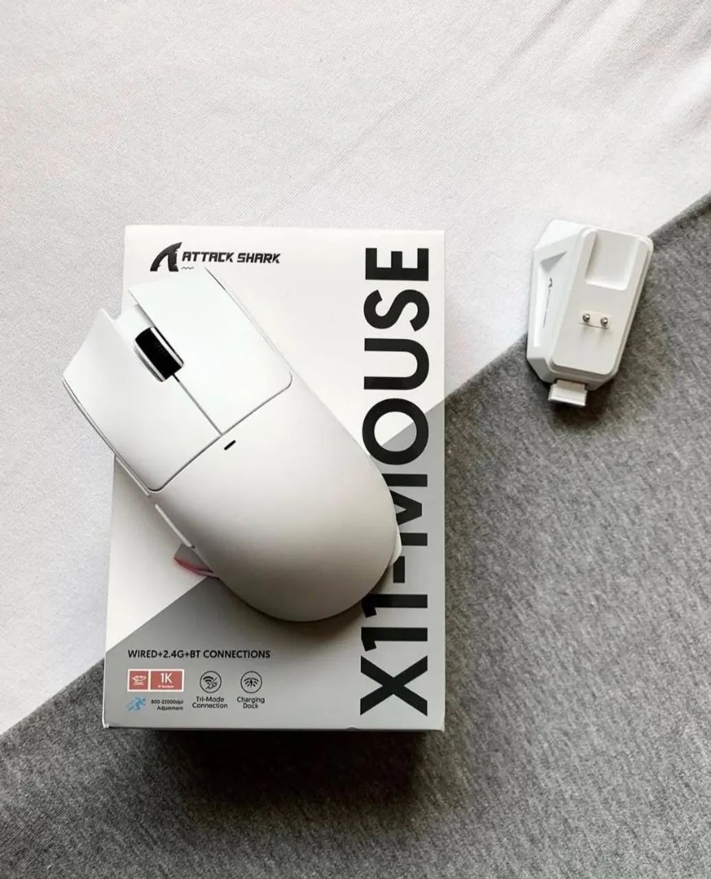 Mouse Gamer Wireless Attack Shark X11 - RGB + Dock de Recarga