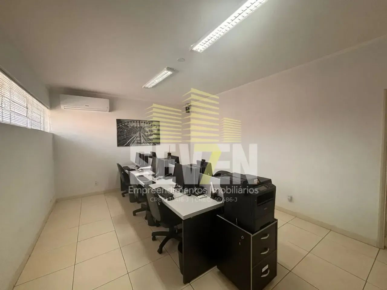 Casa Comercial à Venda em Bauru  4 Salas, Recepção e Edícula - Foto 5