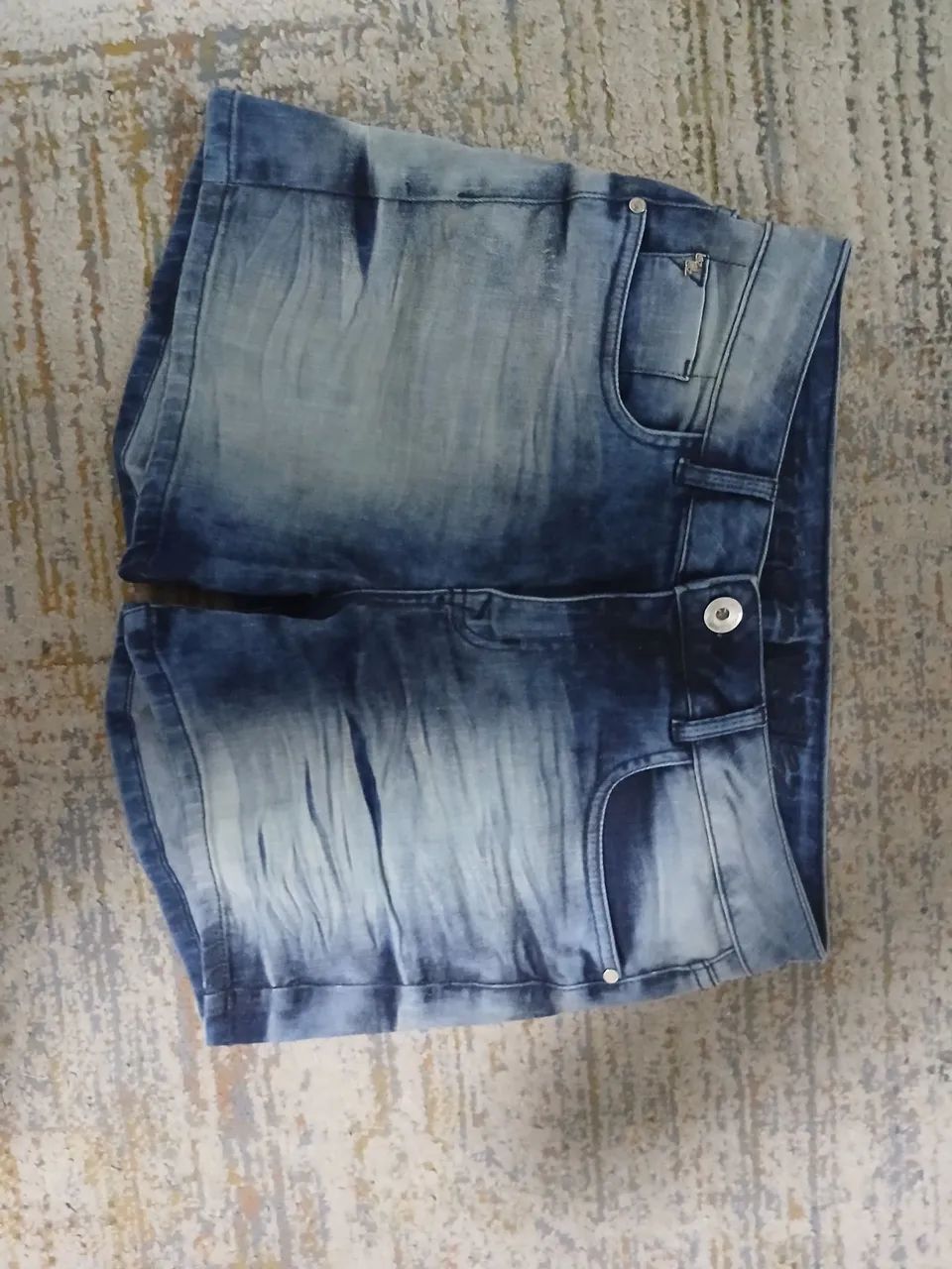 Short curto jeans