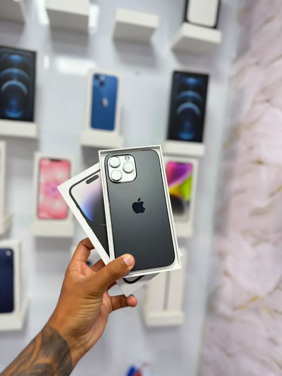 IPHONE 14 PRO MAX 128GB<br>?R$ 3.499