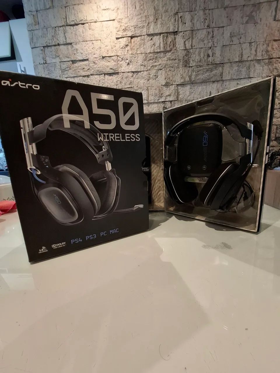 Astro A50 Halo Edition ヘッドセット MixAmp TXD Astro A50 Halo Edition ヘッドセット MixAmp TXD Astro A40 + Mixamp