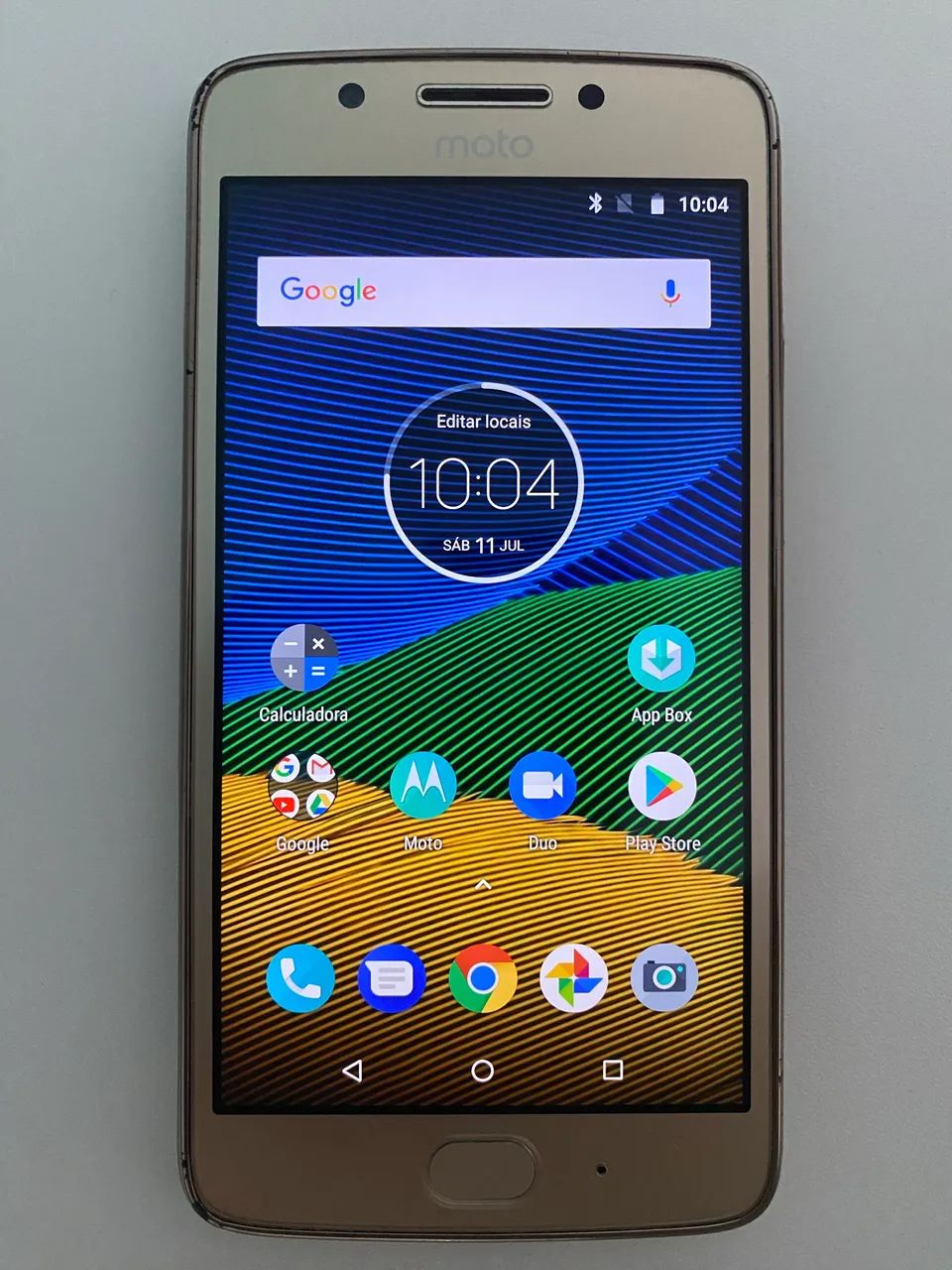 Motorola Moto G5.