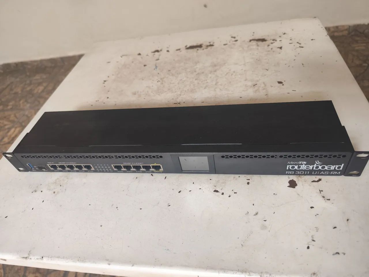 Mikrotik RB3011UiAS-RM - Foto 3