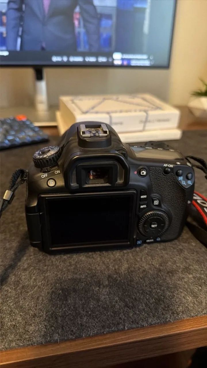 Camera Canon 60D - Foto 3