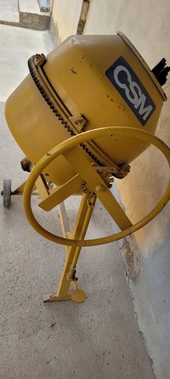 Betoneira 120 litros CSN