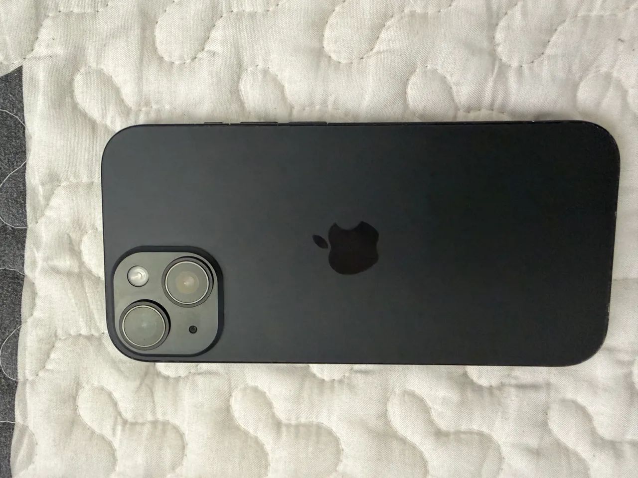 ? iPhone 15 - 256GB Preto 