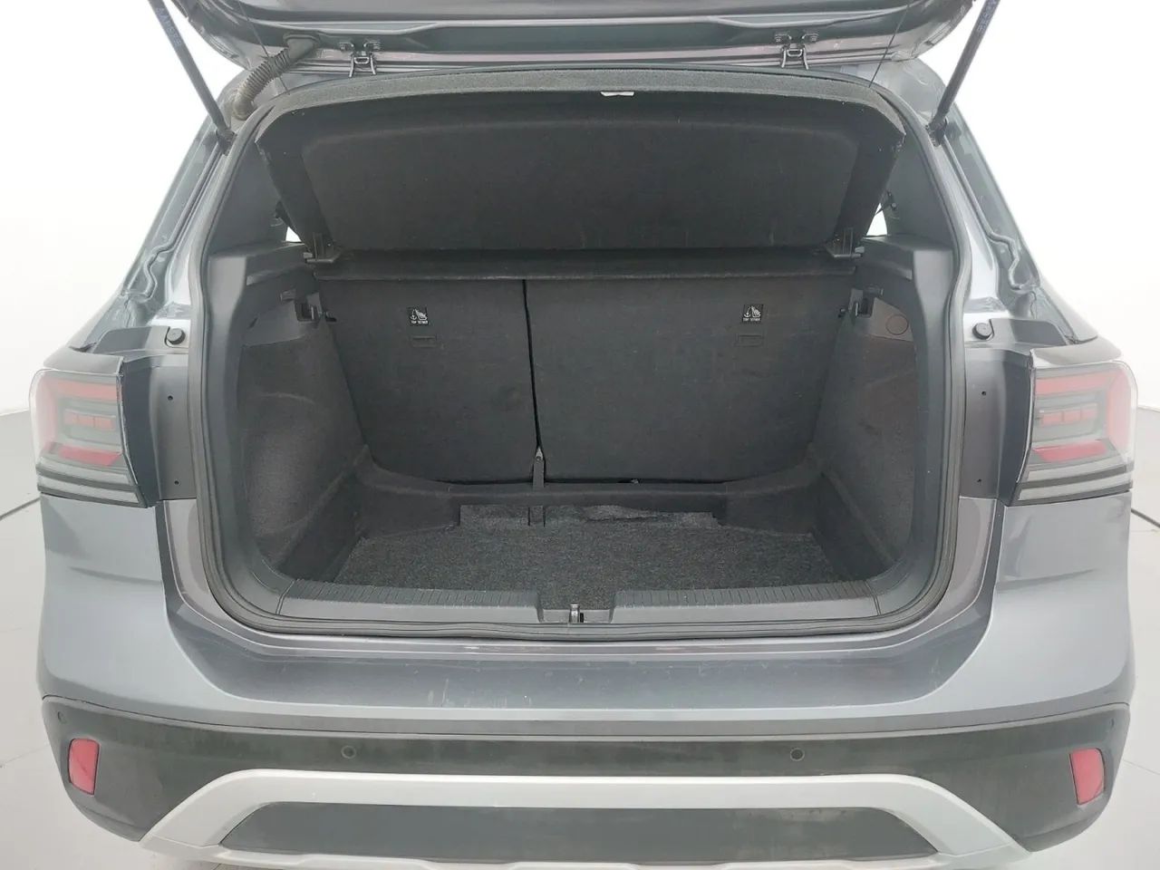 Volkswagen T-Cross Highline 1.4 TSI Flex 16V 5P AUT, foto 9 de 18