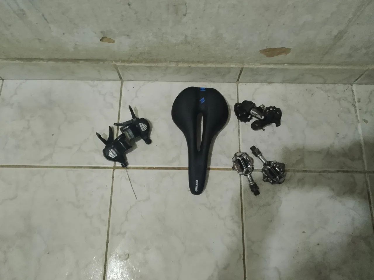 Vendo e troco peças de bike  - Foto 3