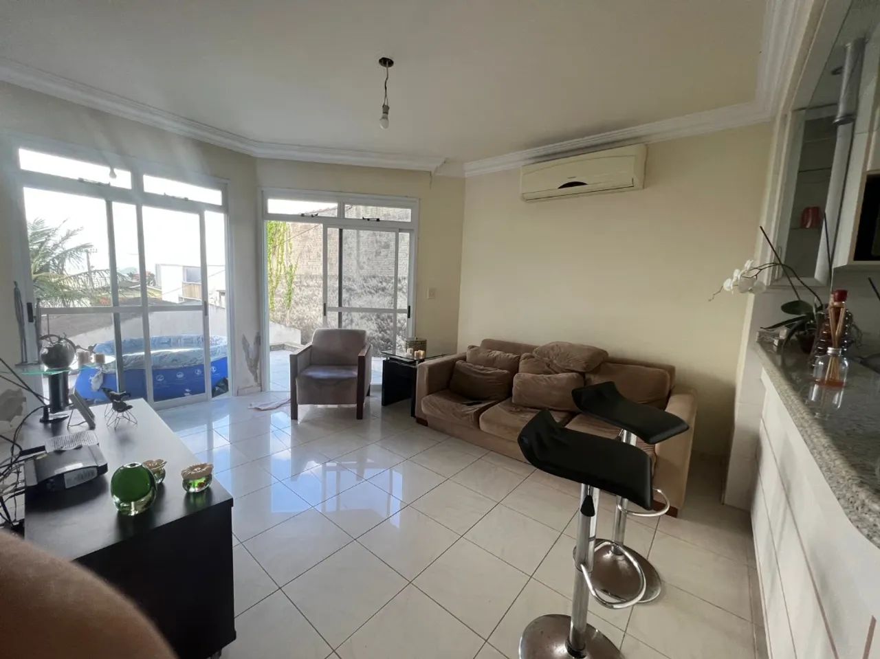 Casa 3 Quartos com 1 Suíte - Coloninha - Foto 2