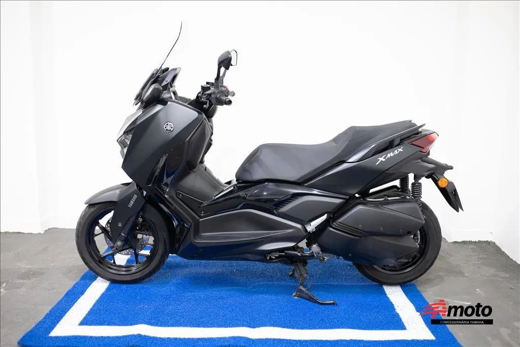 Yamaha XMax 2025 - 1499739872 | OLX