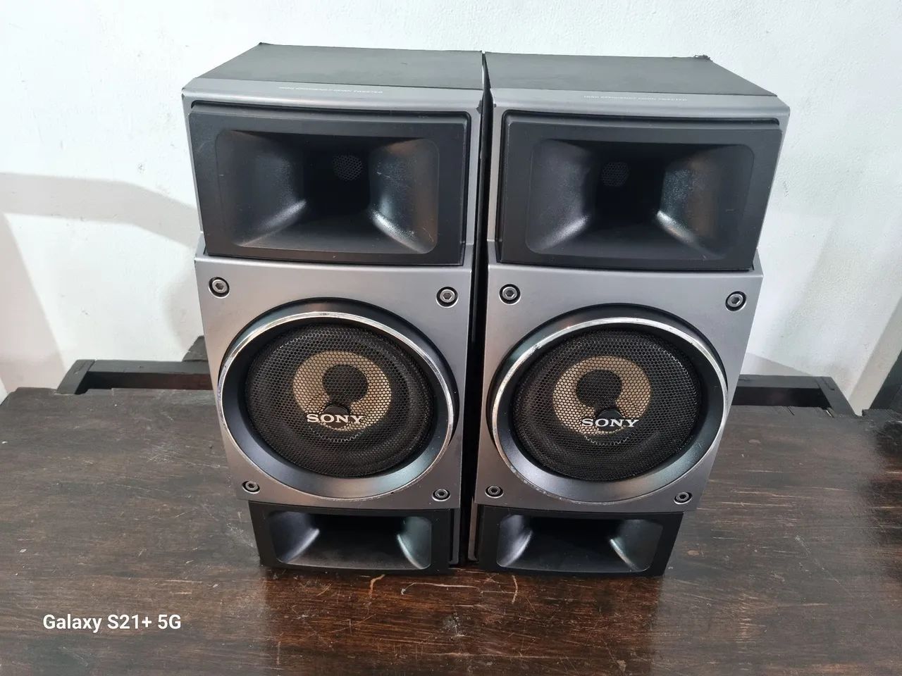 Par de caixas surround Sony gtr8
