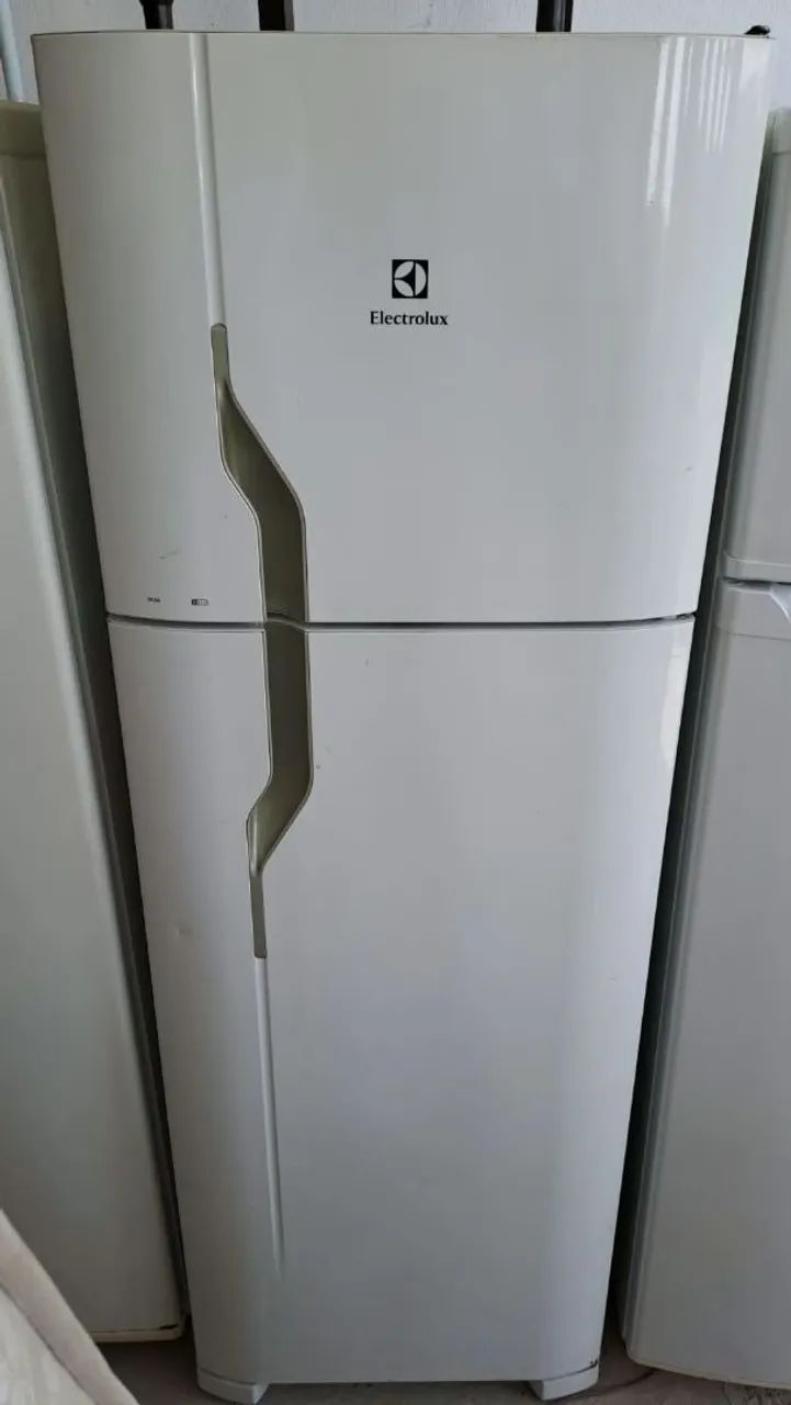 Geladeira Electrolux- Com Garantia