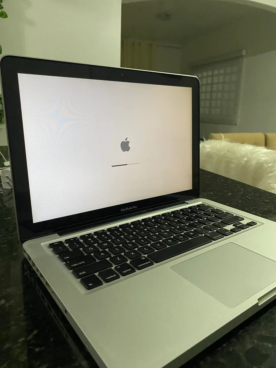 MacBook Pro cinza  2012 / 480 gb / 13 polegadas / 16gb ram / bem conservado  - Foto 2