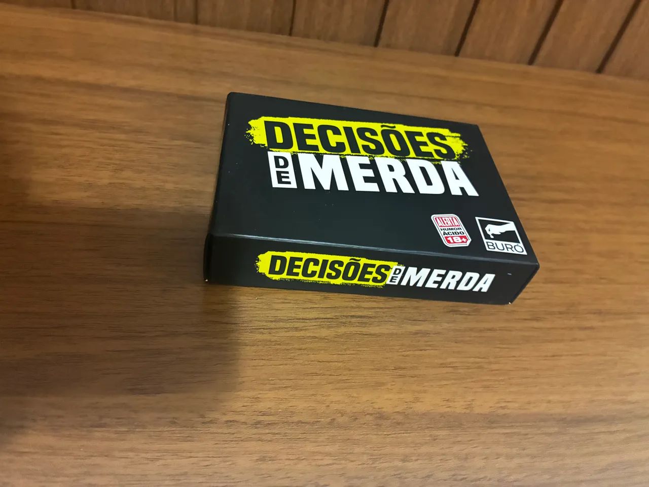 Jogo decisões de merda - Jogo de carta + 18 - Foto 2