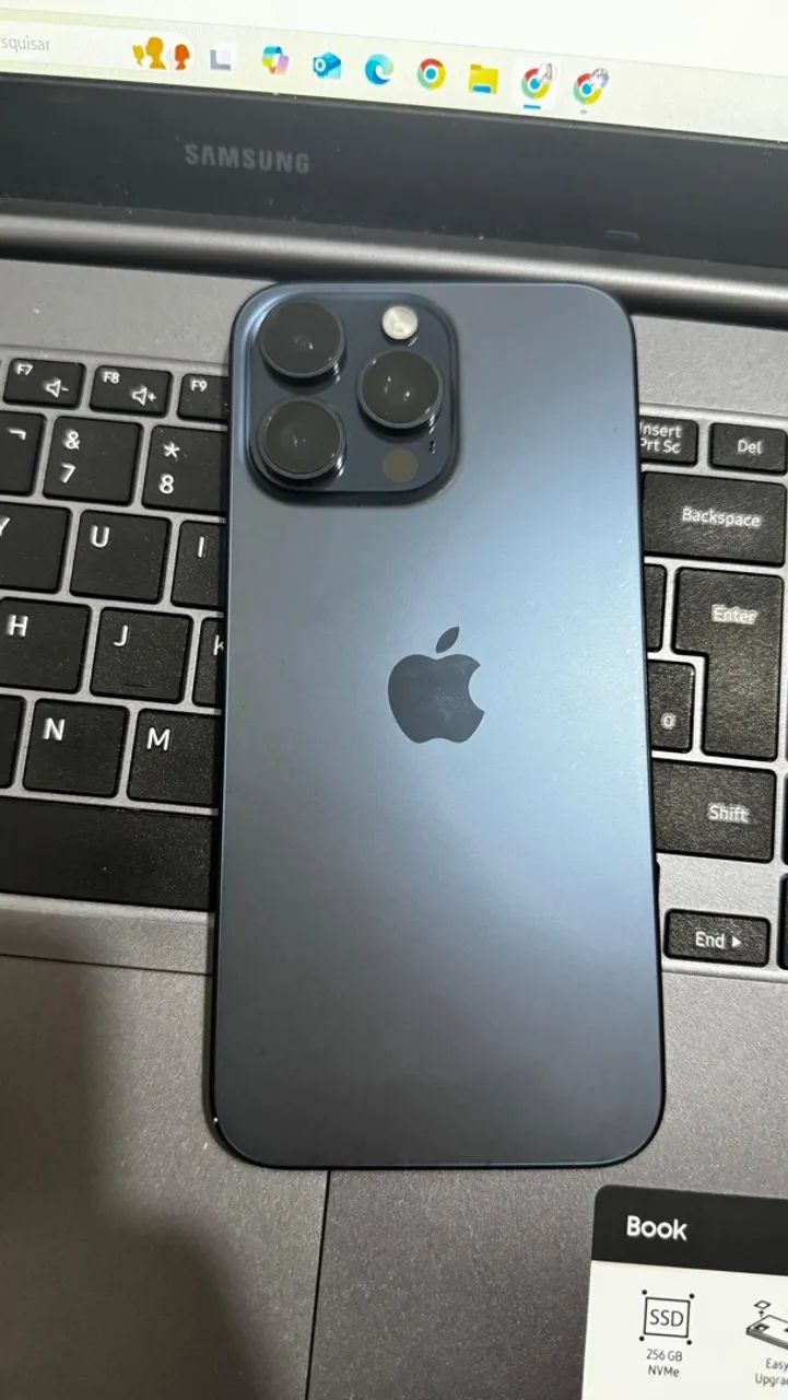 Vendo iPhone 15 pro Max  - Foto 4