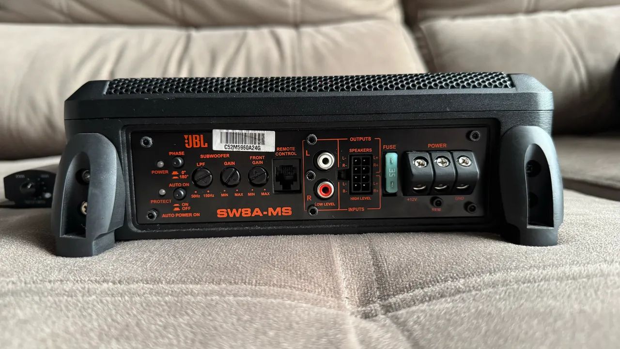 JBL SW8a-ms Slim Sub 200W RMS - Foto 3