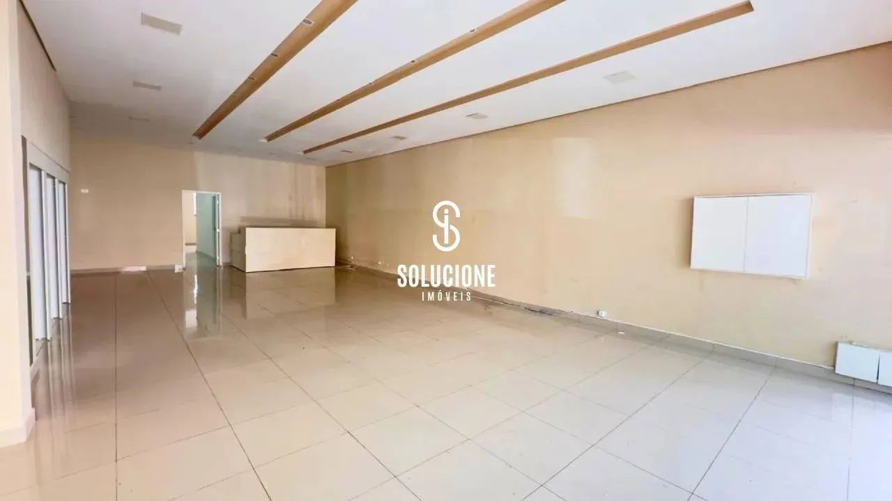 Ponto Comercial com Salão e 2 banheiros para Alugar, 200 m², R$ 5.500 no Centro - Foto 4