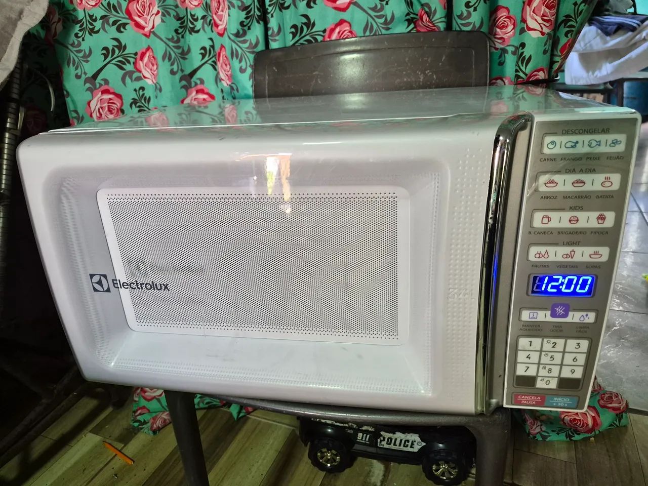 Microondas Electrolux 30L - Foto 3