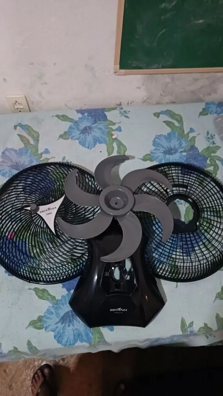 Ventilador de mesa Britânia funcionando perfeitamente  - Foto 3