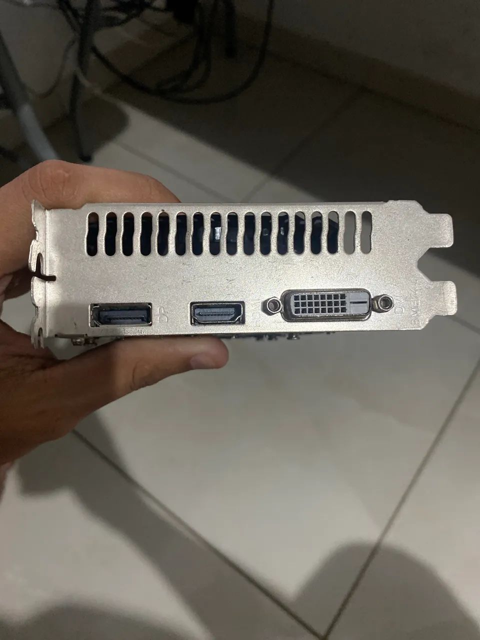 Rx580 8gb gddr5 256 bit defeito - Foto 3