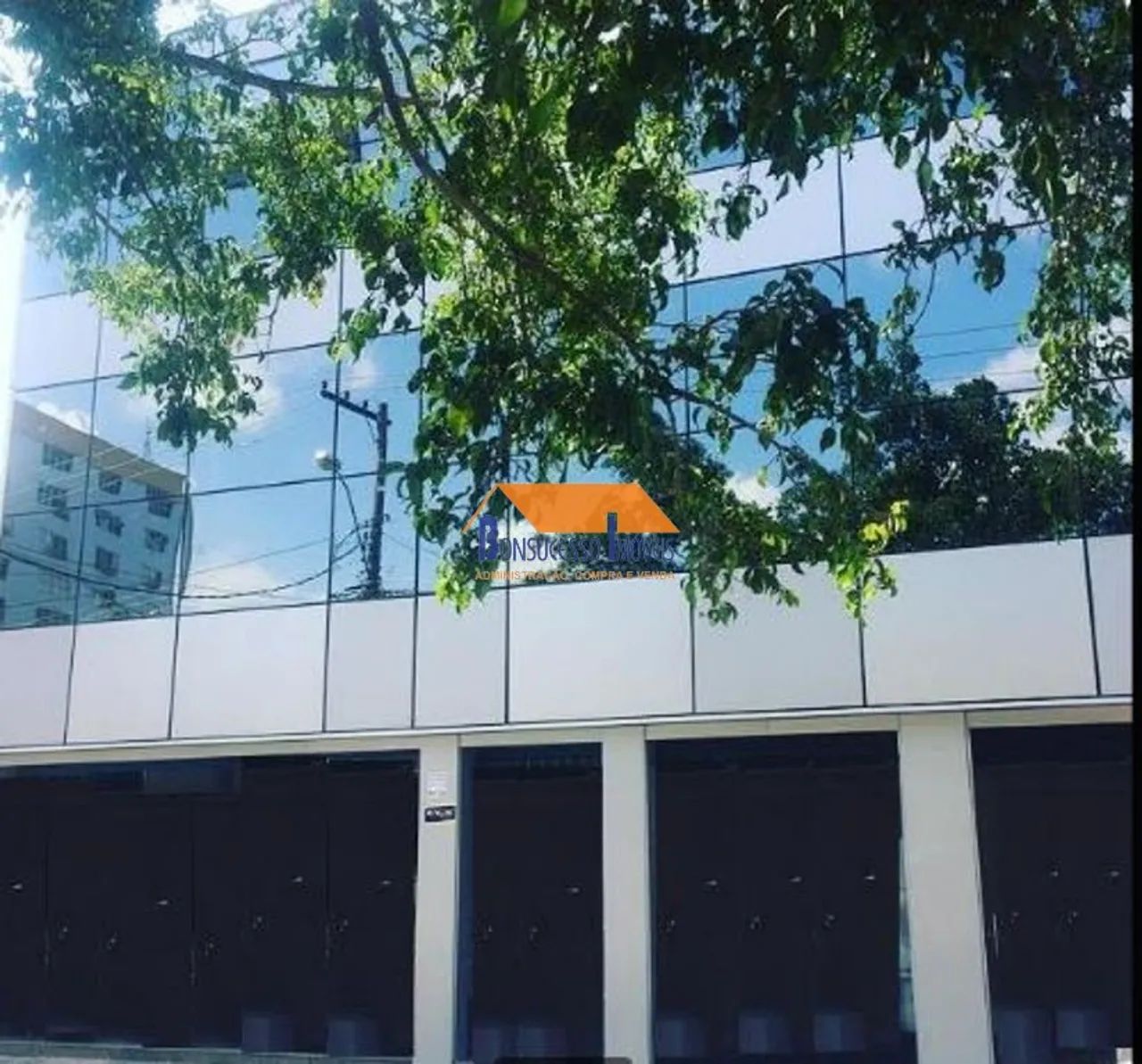 Predio comercial Bairro cachoeirinha em Belo Horizonte