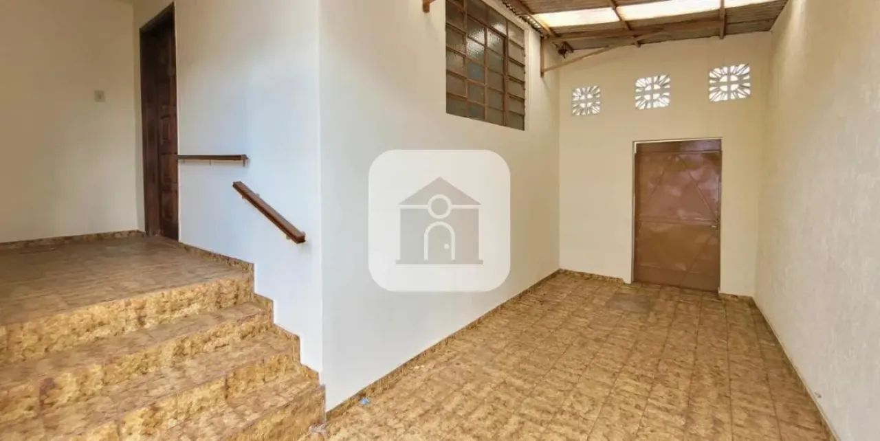Casa à venda no Centro - Foto 2
