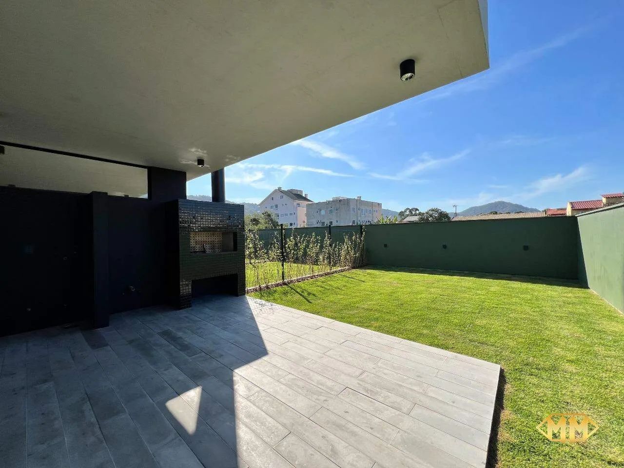 Casa Nova com 3 Dormitórios, Jardim e Área Gourmet - Foto 5