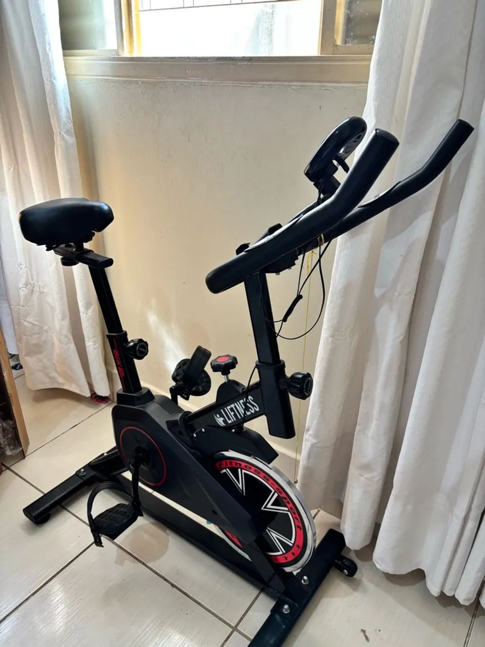 Bicicleta ergométrica spinning - Foto 3
