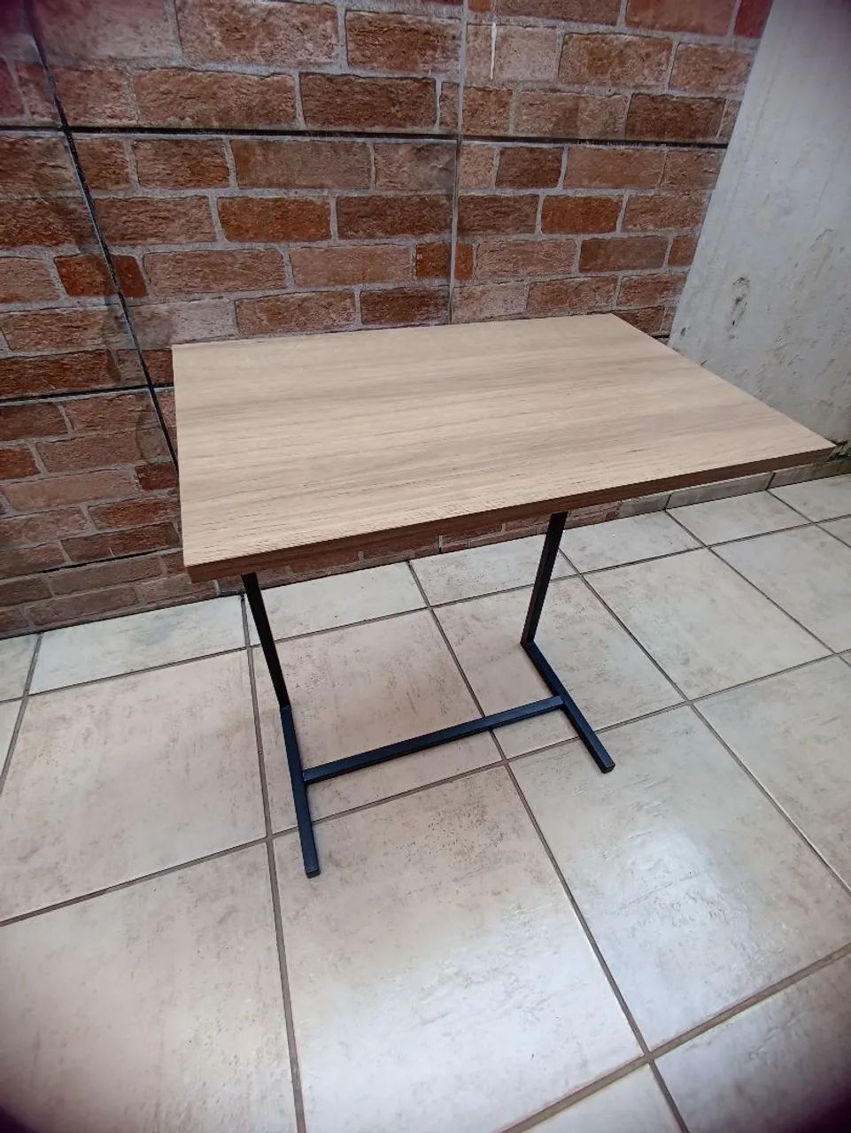 Mesinha estilo carteira escolar - Foto 2