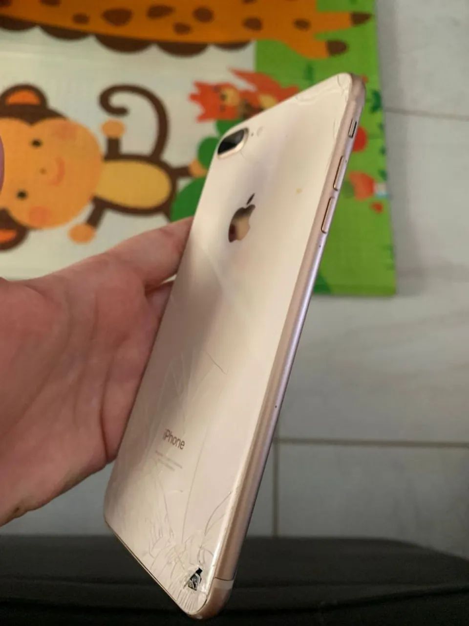 iPhone 8 Plus 