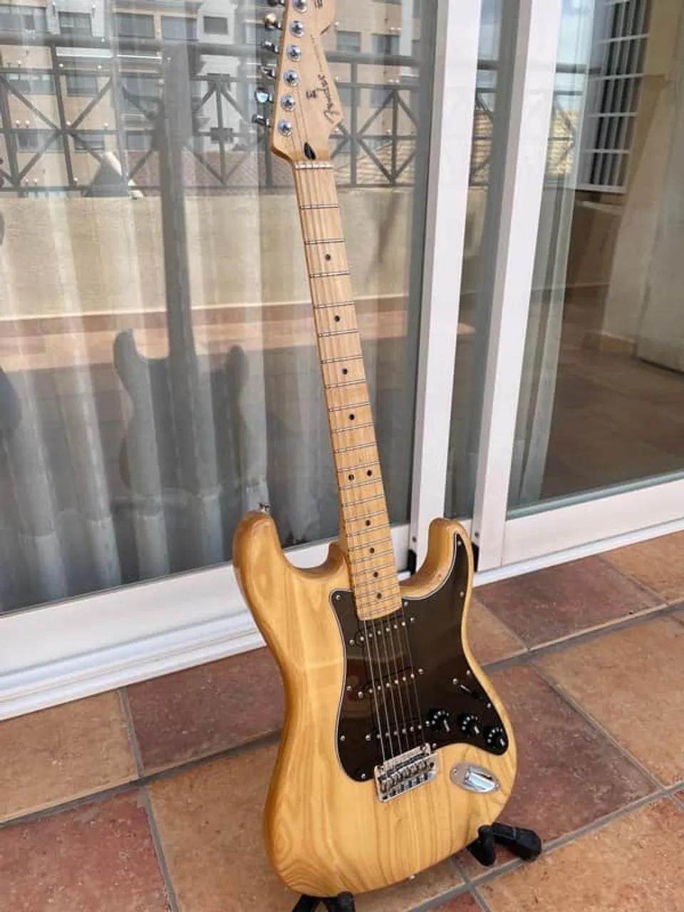 fender stratocaster mexicana