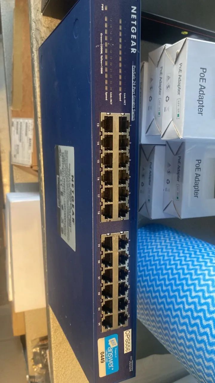 ProSafe 24 Port Gigabit Switch JGS524 v2