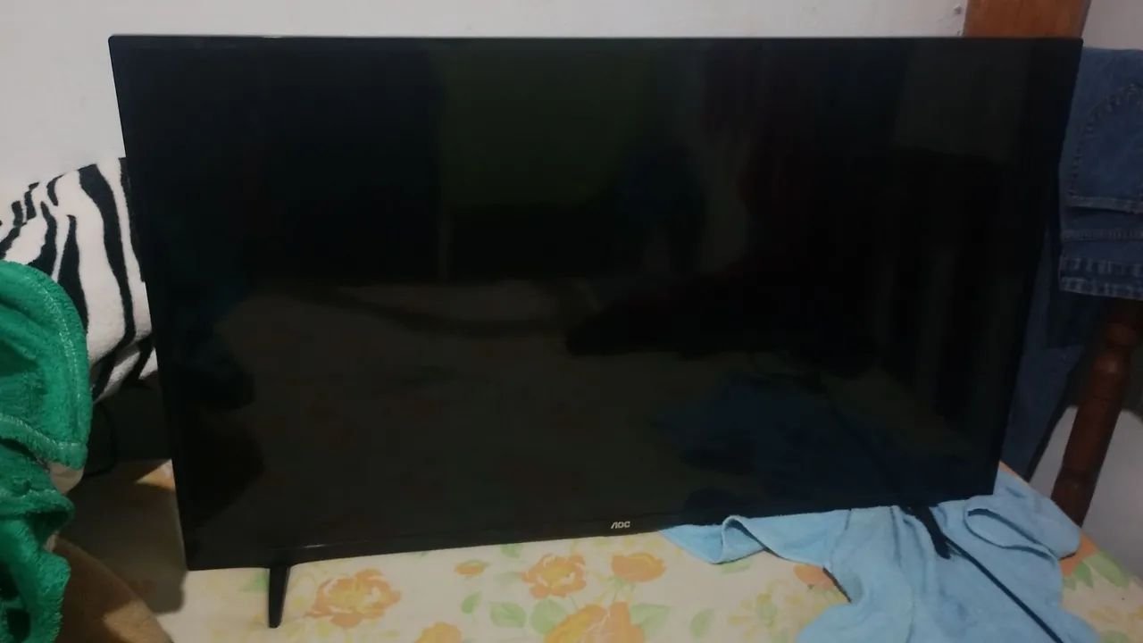 Vendo TV smart 43 polegadas Roku funcionando perfeitamente  - Foto 5