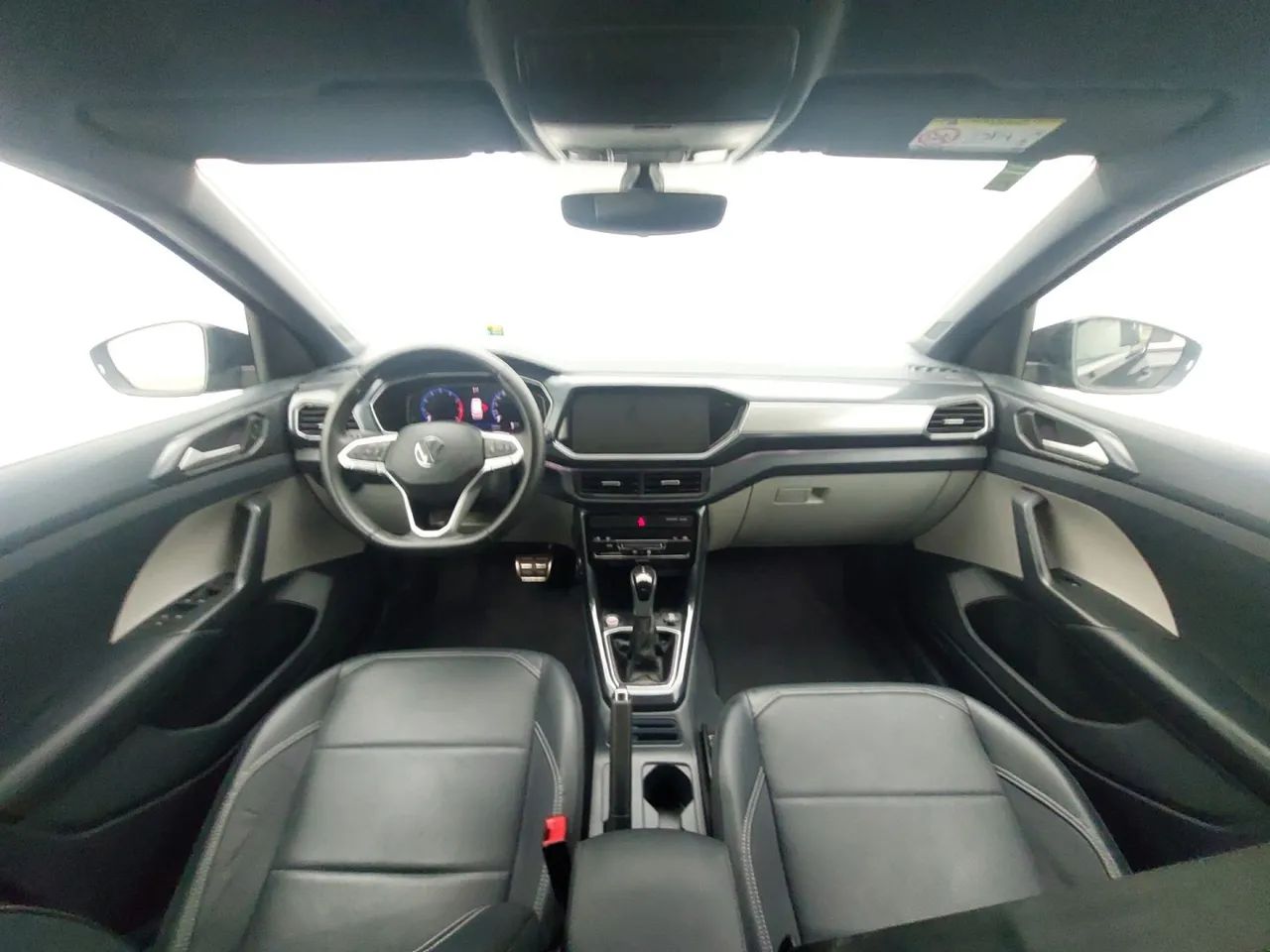 Volkswagen T-Cross Highline 1.4 TSI Flex 16V 5P AUT, foto 15 de 18