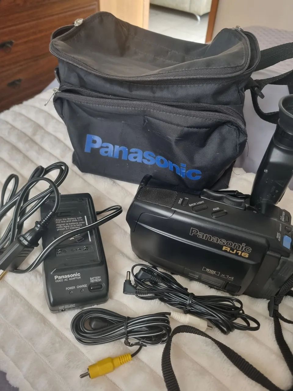 Câmera Panasonic rj16 
