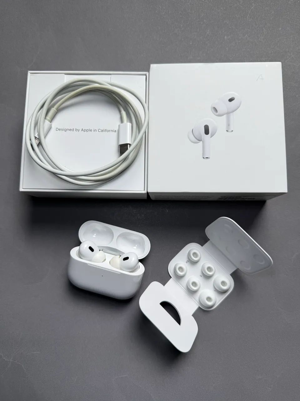 AirPods Pro (2 geração: Lightning + Caixa Completa) 